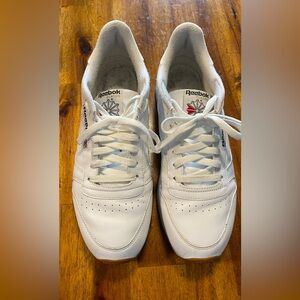 White Reebok Classics - men’s 10